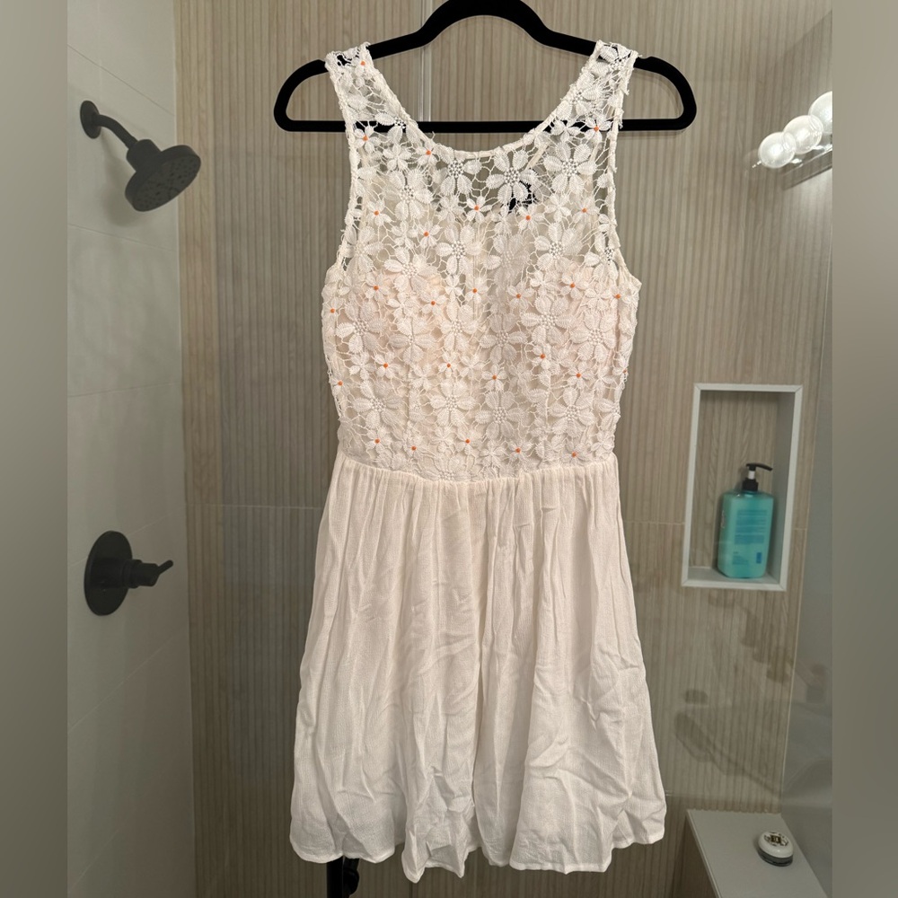 Very J White Floral Lace Detail Spring Dress